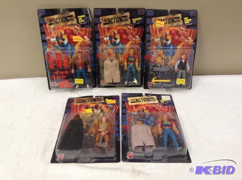 lot 60 image: Last Action Hero Figures