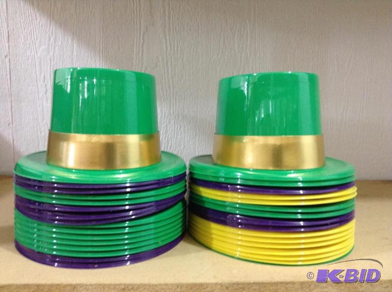 lot 1 image: Plastic Hats