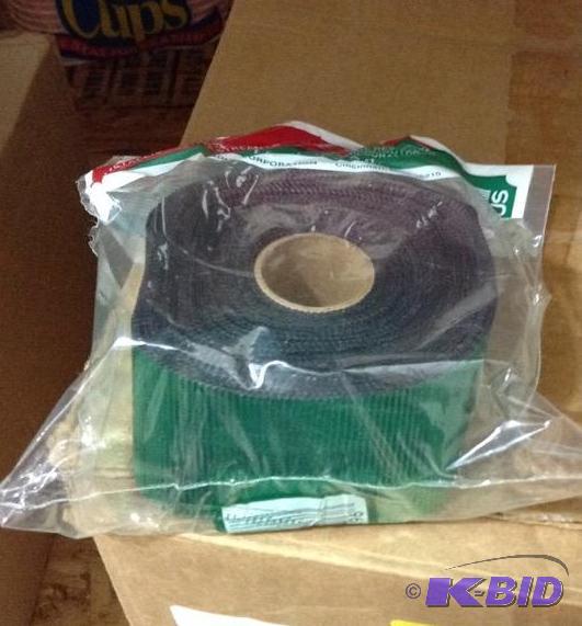 lot 130 image: Sophisticrepe RedGreen Rolls