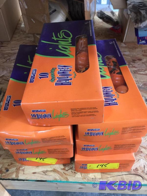 lot 145 image: Pumpkin Lights