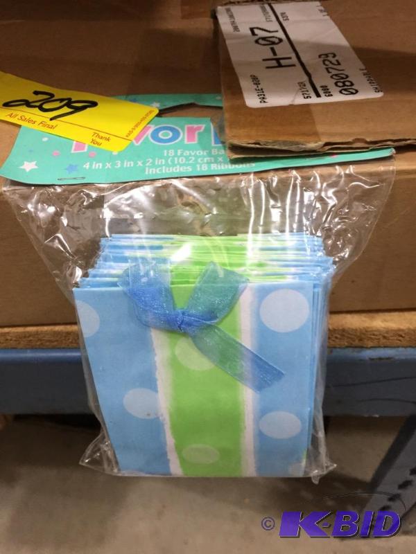 lot 209 image: Mini Favor Bags - All Occasion