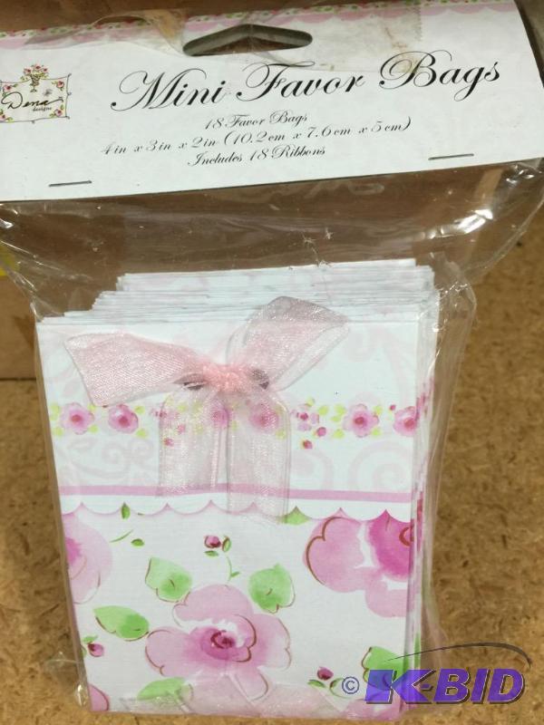 lot 211 image: Mini Favor Bags - All Ocassion