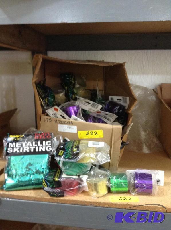 lot 222 image: Large Variety Lot