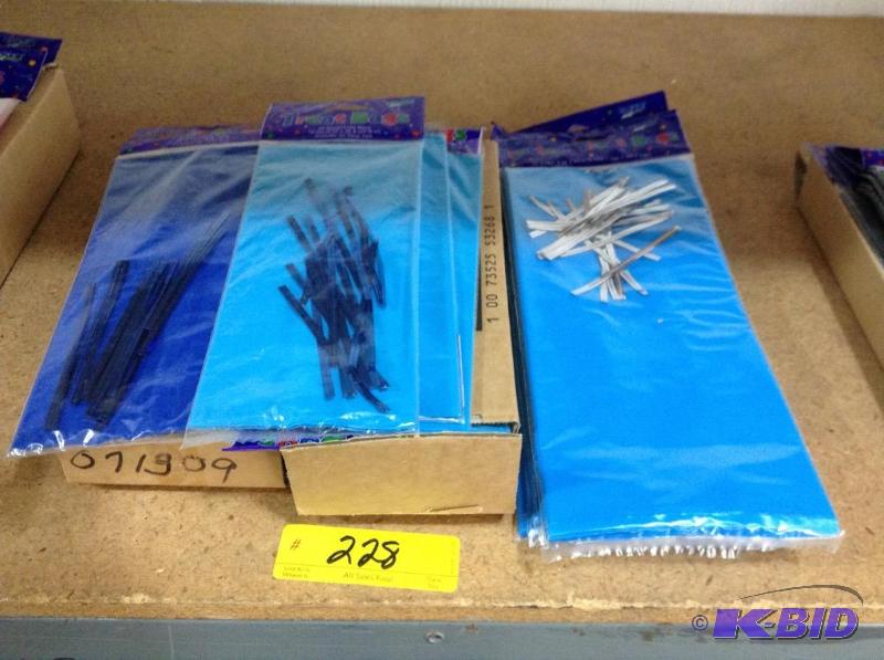 lot 228 image: Blue Treat Bags