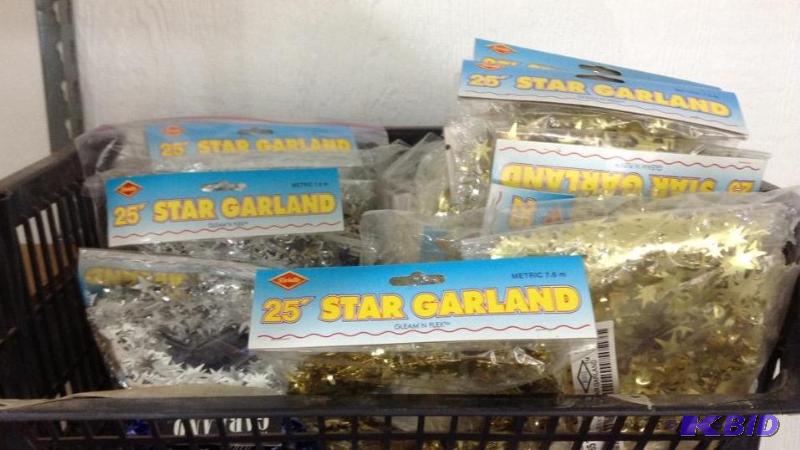 lot 240 image: Metallic Gold and Silver Garland