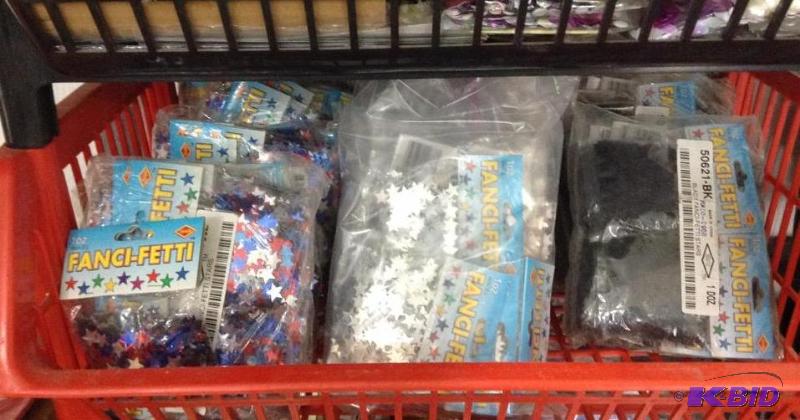 lot 242 image: Confetti Mix