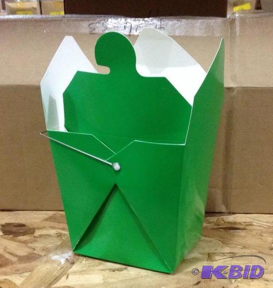 lot 256 image: Qt. Green Take Out Style Containers