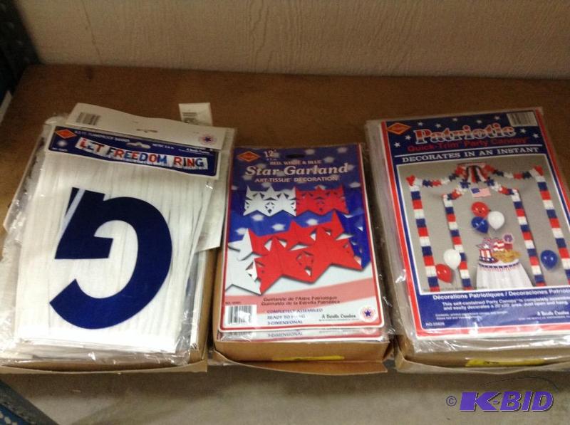 lot 35 image: Fourth of July Lot