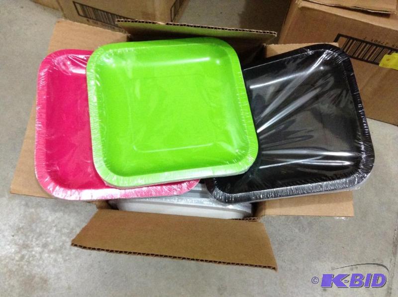 lot 39 image: Square Paper Plate Asst.