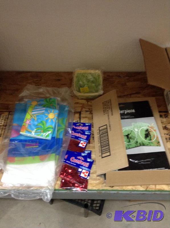 lot 50 image: Party Mix