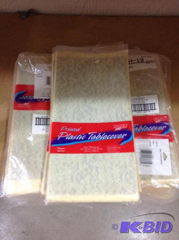 lot 69 image: Table Cover Ivory Lace Look