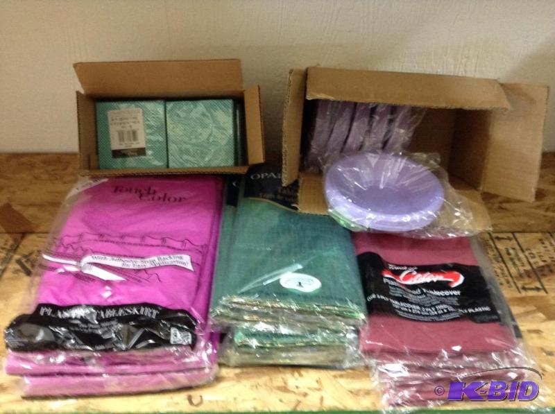 lot 8 image: Variety Lot