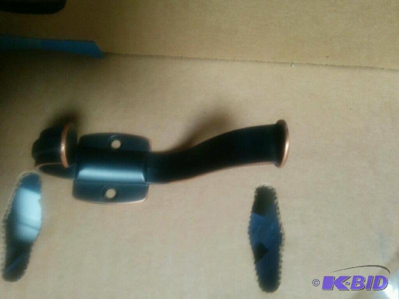 8 decorative coat and hat hooks