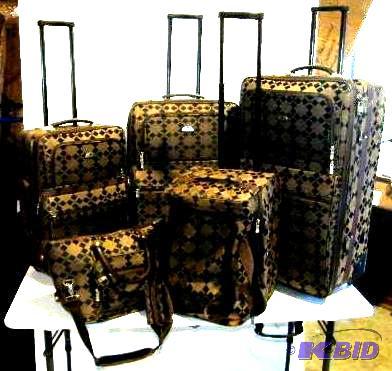 Five Piece American Flyer&nbspLuggage Set - ...