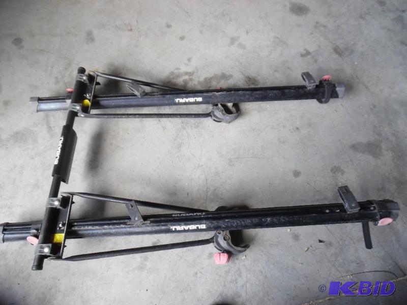 lot 13 image: roof rack for Subaru Outback