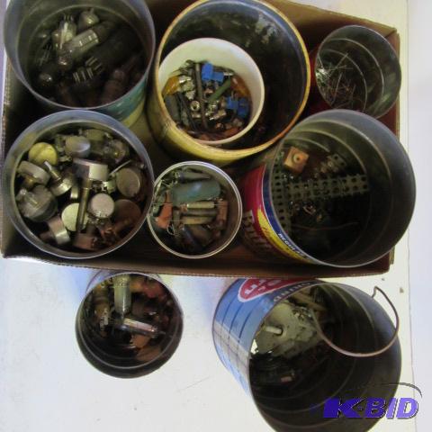 lot 107 image: Radio Tubes & Parts