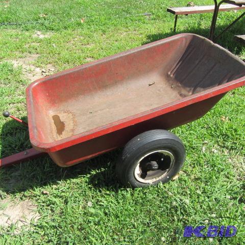 lot 14 image: Wheelhorse Lawn Trailer