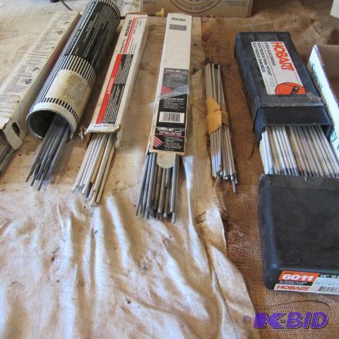 lot 172 image: Assorted Welding Rods