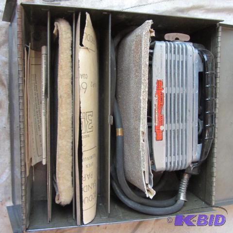 lot 184 image: Dremel Sander