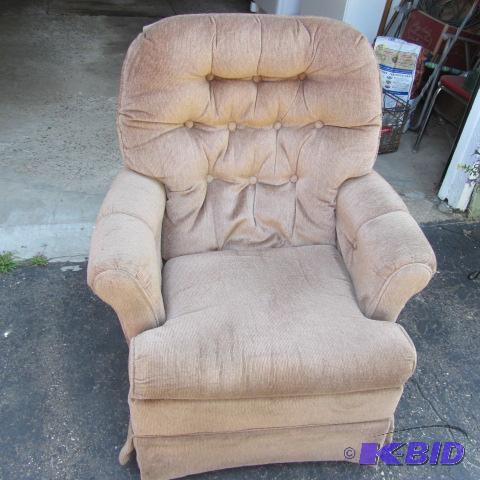 lot 232 image: Swivel Rocker