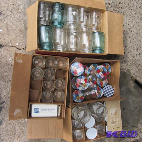 lot 242 image: Pint Canning & Jelly Jars