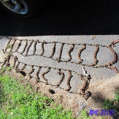 lot 30 image: Tire Chains