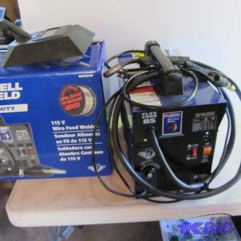 lot 51 image: CH Wire Feed Welder
