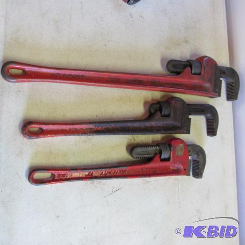 lot 57 image: Craftsman Pipe Wrenches