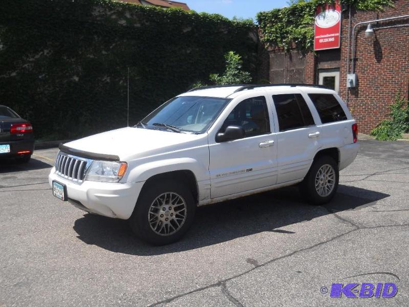 2004 Jeep Grand Cherokee Limited 4 X 4. Starts, Runs and Drives