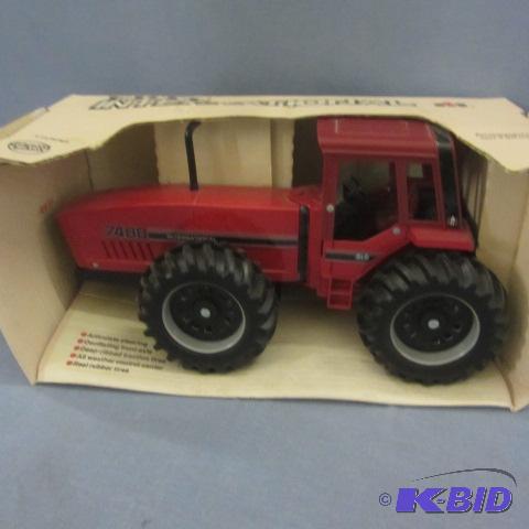 lot 13 image: International Toy Tractor