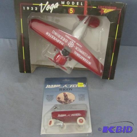 lot 132 image: Lockheed Vega Airplane