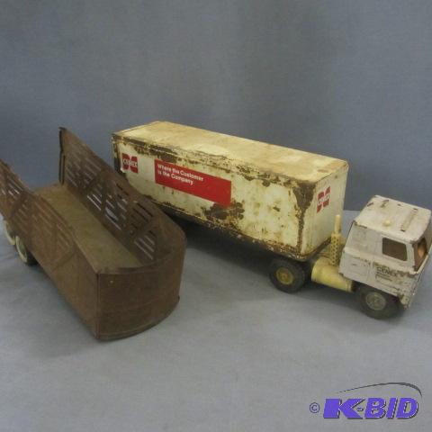 lot 145 image: Cenex Truck, Structo Trailer