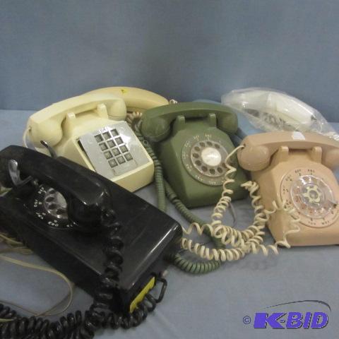 lot 150 image: Collector Telephones