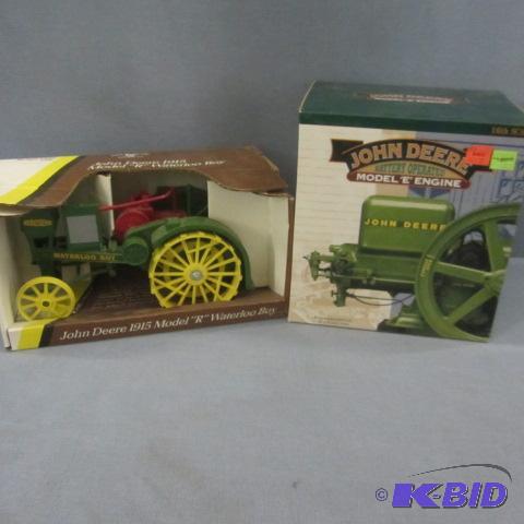 lot 16 image: John Deere Toy Tractors
