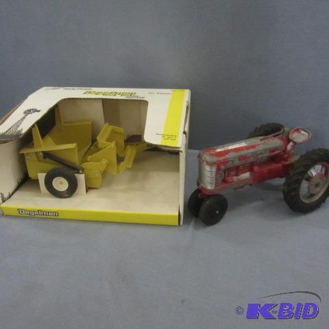 lot 25 image: Degelman Rock Picker