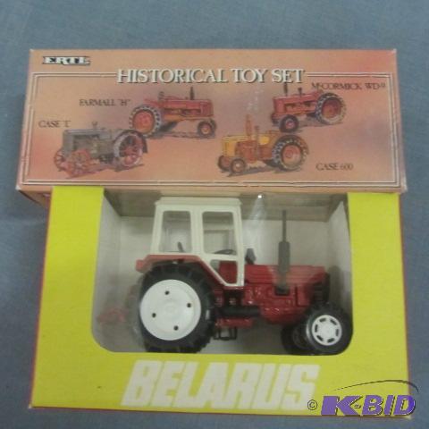 lot 56 image: ERTL Tractor Set, Belarus