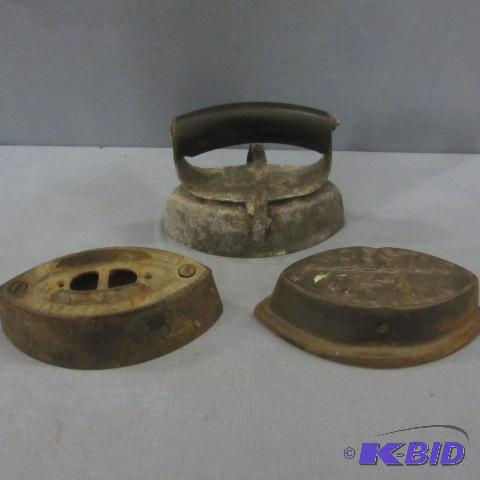 lot 78 image: Sad Irons
