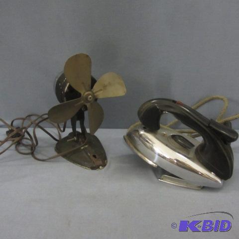 lot 80 image: Vintage Fan, Iron