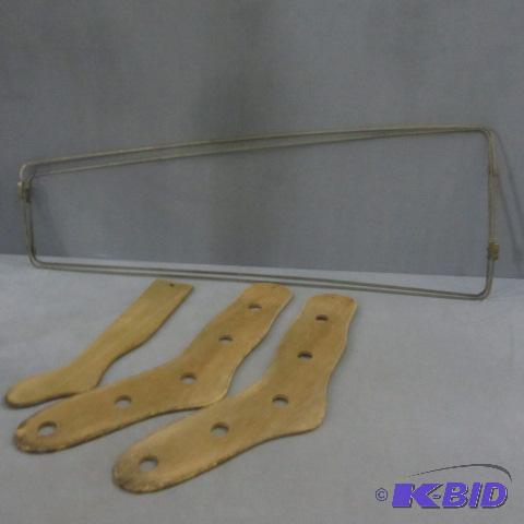 lot 82 image: Pant & Sock Stretchers