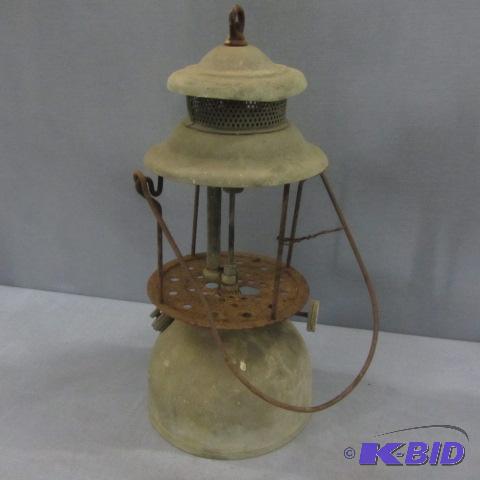 lot 88 image: Vintage Barn Lantern