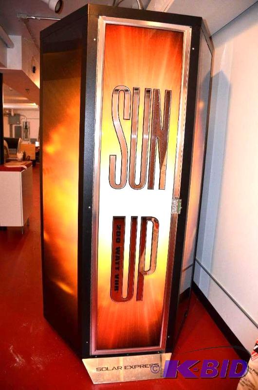 lot 1 image: SUN CAPSULE Solar Express 360 degree tanning ...
