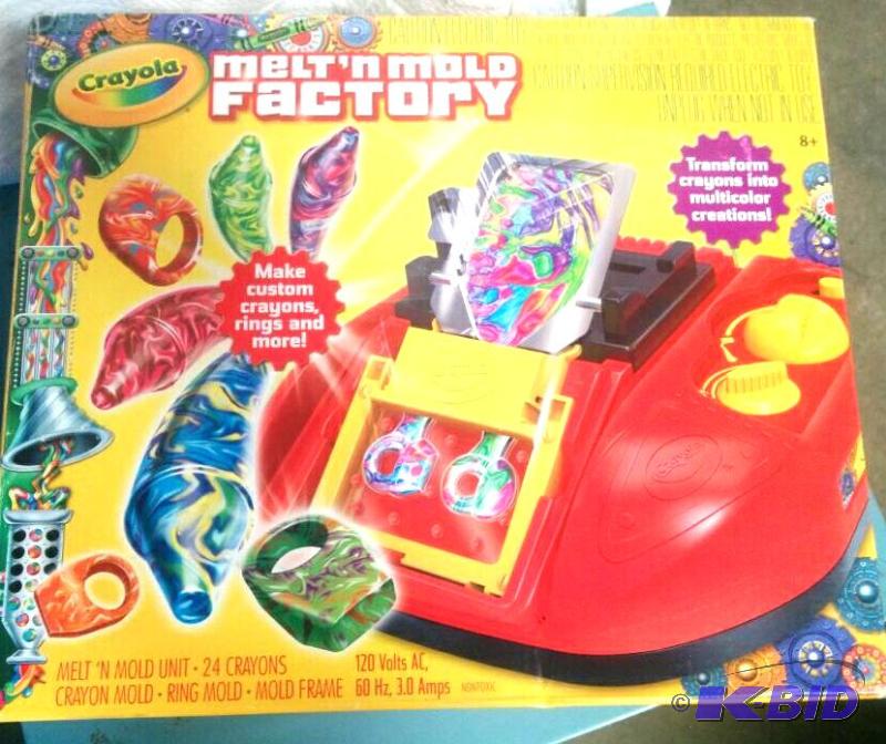 lot 42 image: Crayola Melt n Mold Factory