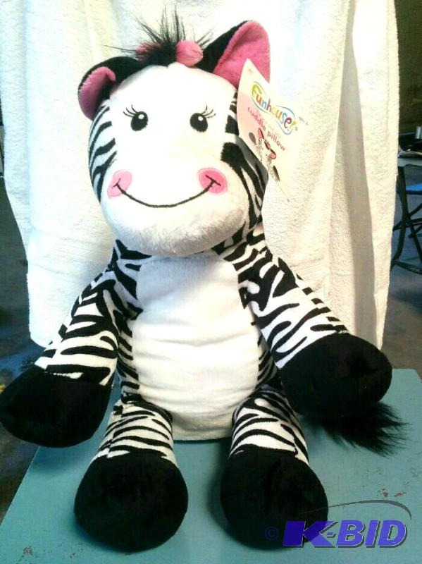 lot 6 image: Cuddle Pillow