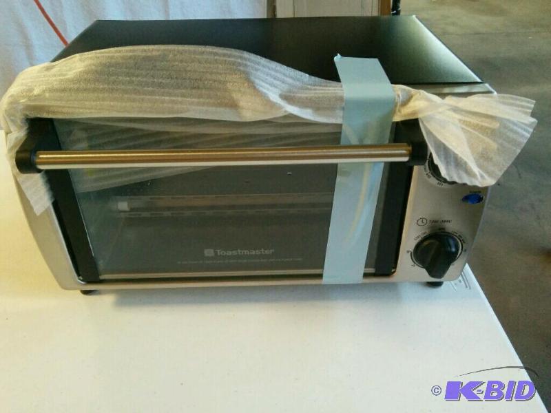 lot 11 image: Toastmaster Toaster Oven