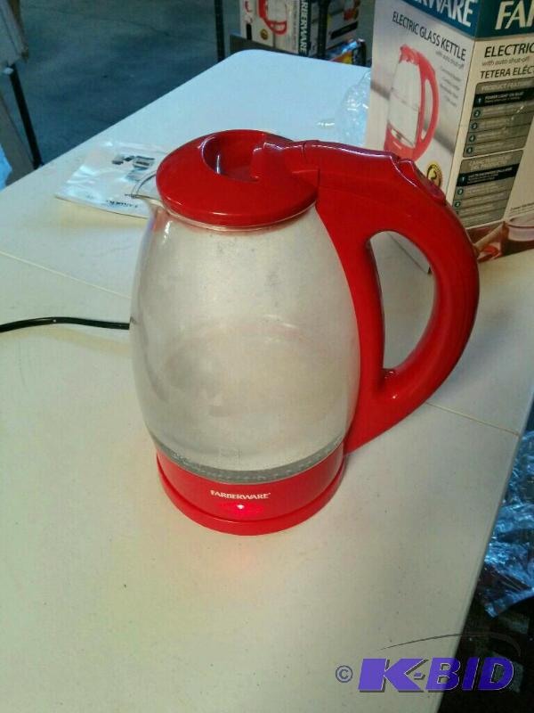 lot 13 image: Farberware Electric Glass Kettle