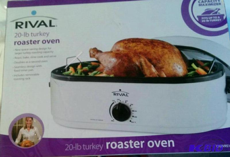 lot 16 image: Rival Roaster Oven