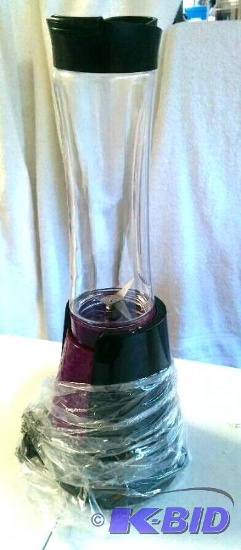 lot 21 image: Bella Sport Rocket Blender