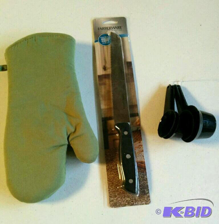 lot 36 image: 3 Cooking Items