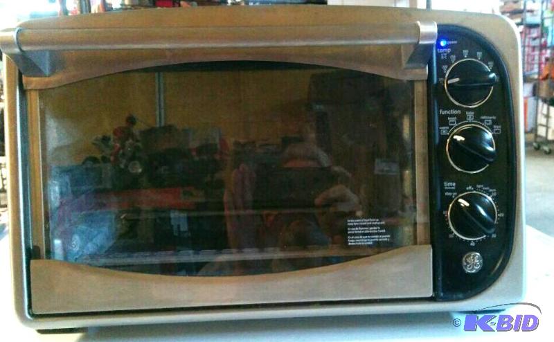 lot 7 image: GE countertop oven with convection cooking
