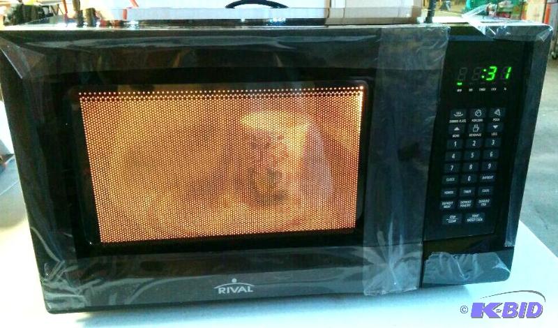lot 9 image: Rrival Microwave Oven